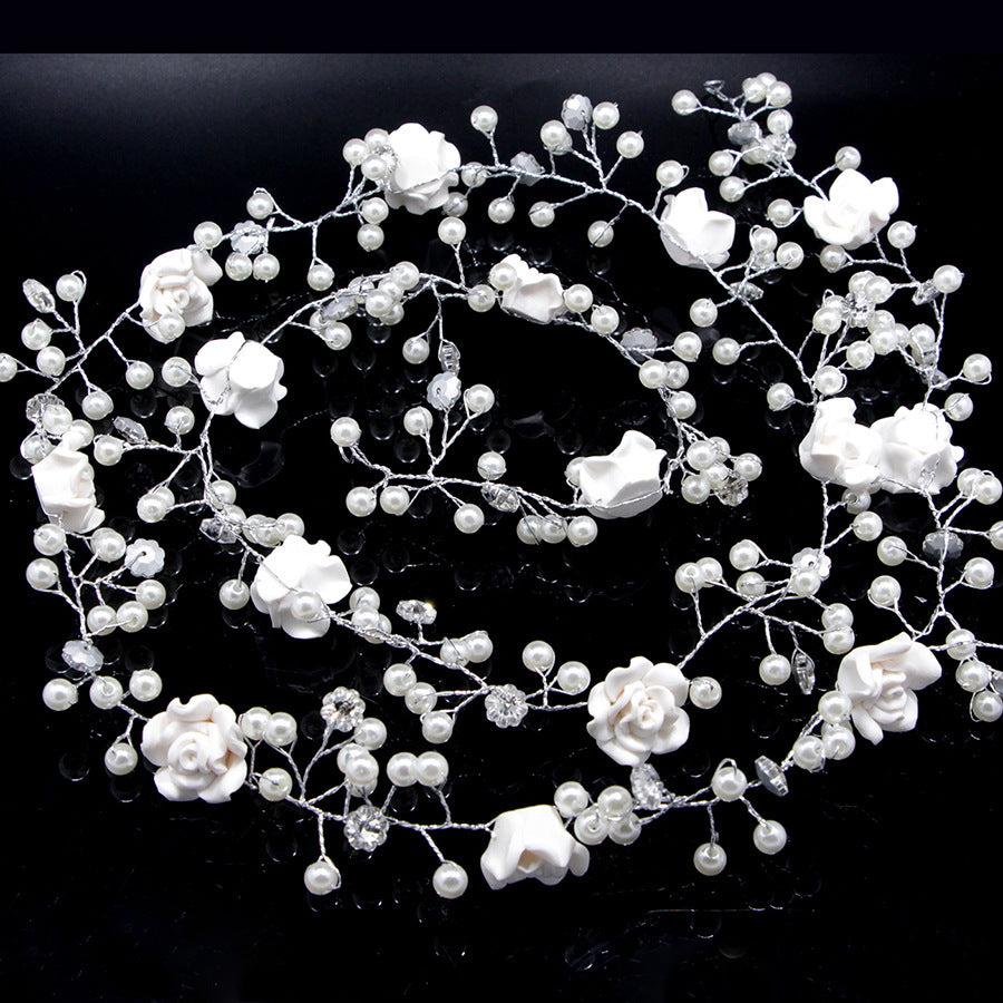 Bride's wedding photo building with makeup handmade pearl white flowers and long soft chain hair chain 1 meters 1