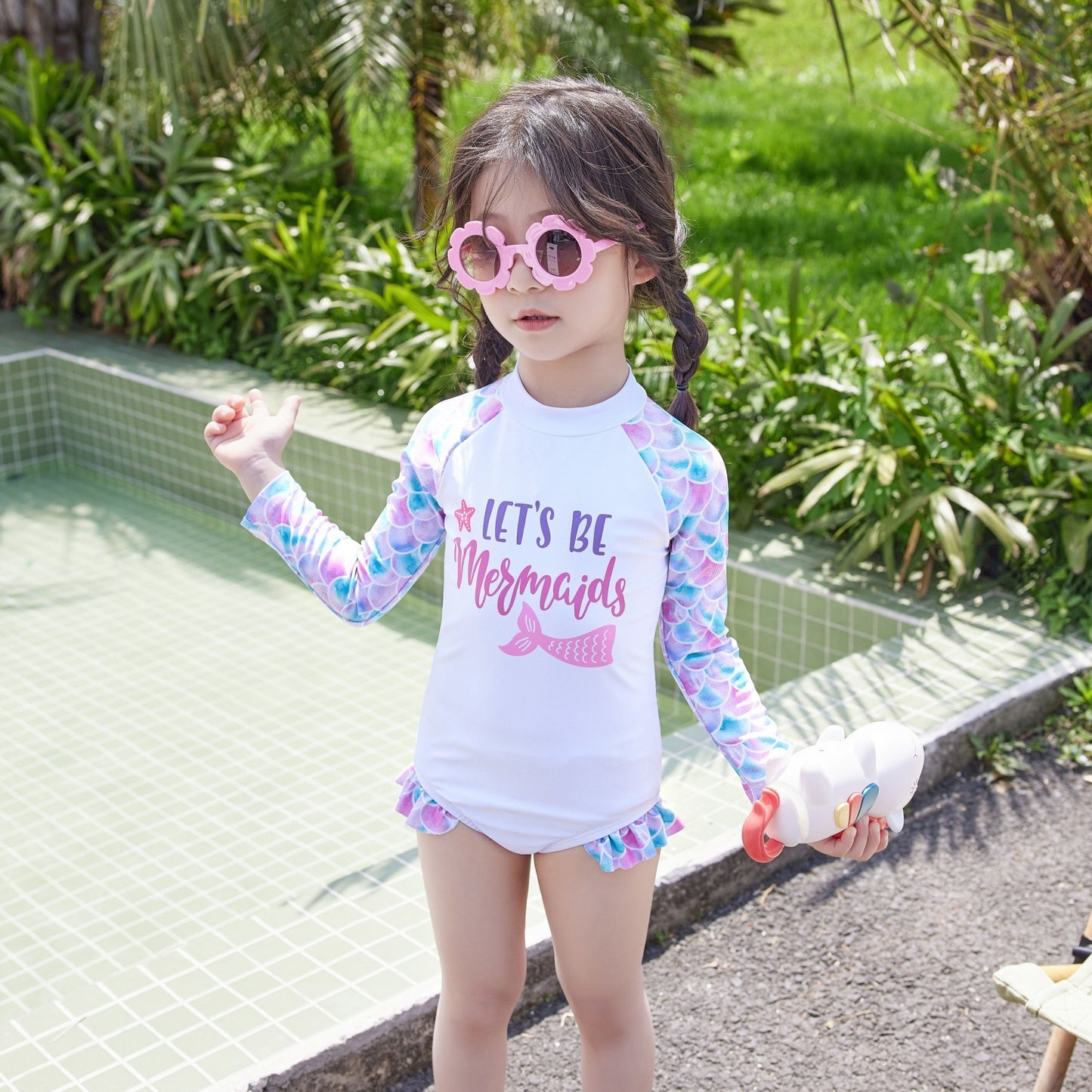 Children's Swimsuit New Cute One-piece Long Sleeves Sunscreen Swimwear