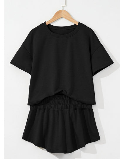 Svart set med 2 delar kort t-shirt och volangklänning med hög midja