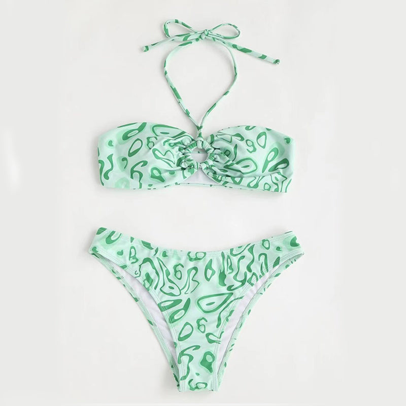 Bandeau-bikini med sexig split