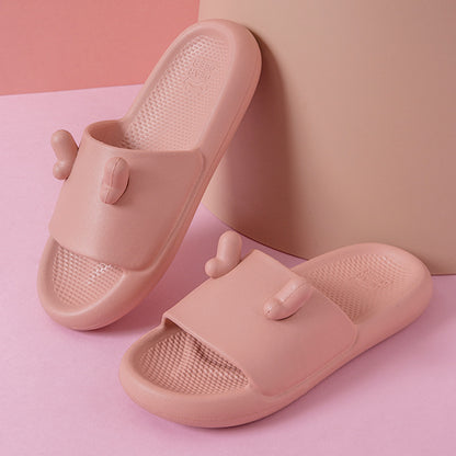 Male Summer Bathing With Thick-soled Slippers