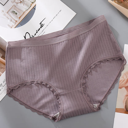 Antibacterial lace-edged panties