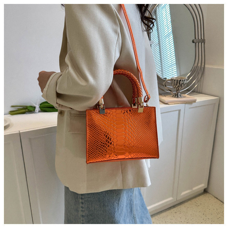 Fashion Snake Pattern Shoulder Bag Casual Messenger Bag For Women