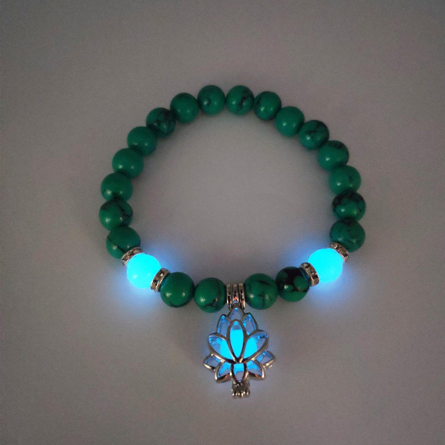 Energi Luminous Lotus Strand Pärla armbindel