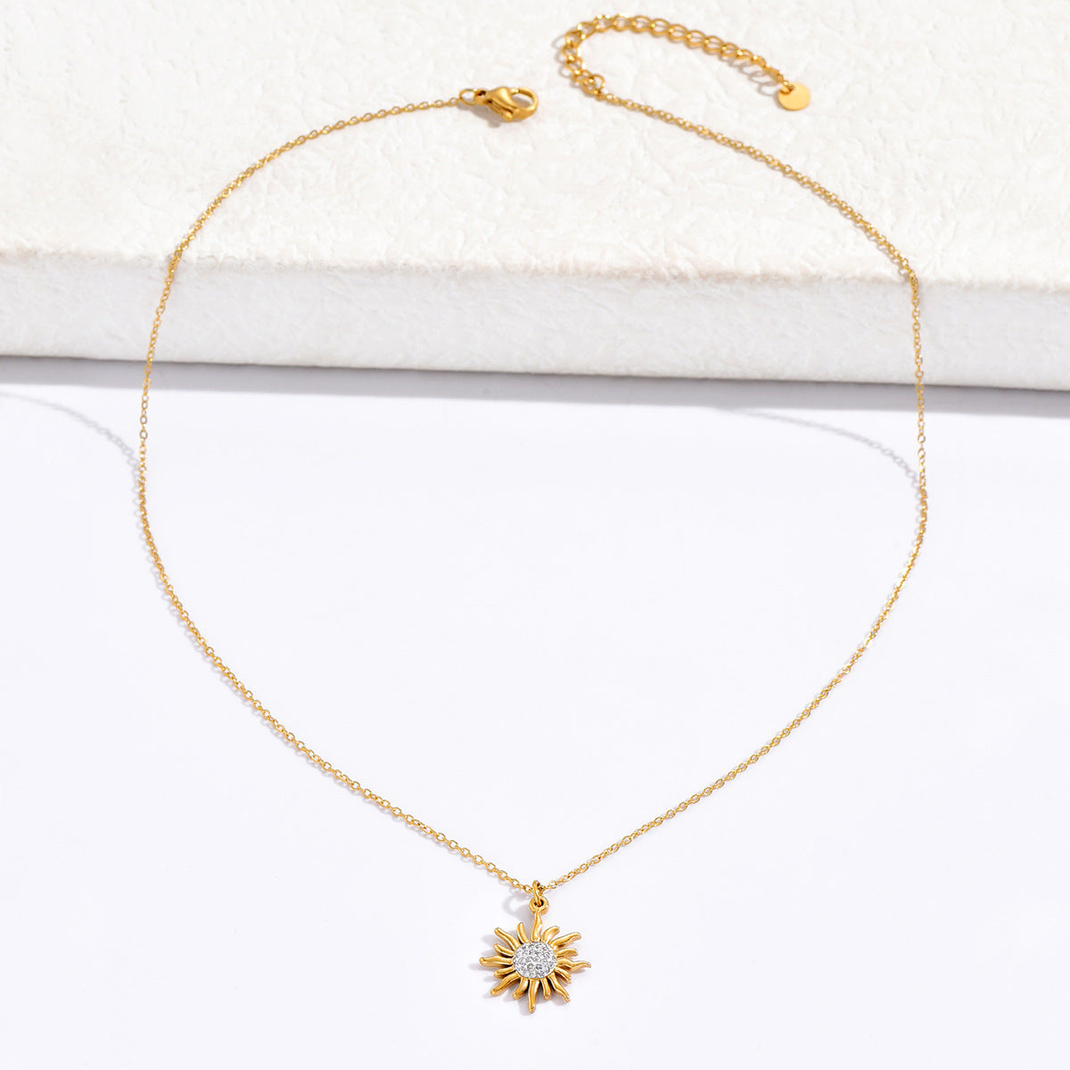 Collier TOURNESOL en or pour femme