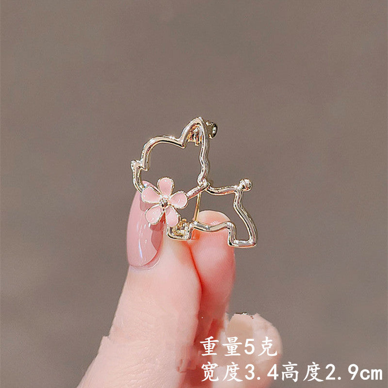 Japanese And Korean Hollow Puppy Soft And Adorable Brooch Anti-exposure Accessories