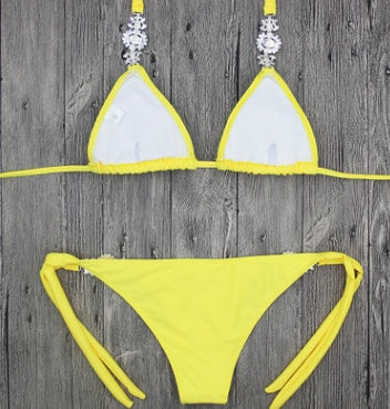 Sexig enfärgad diamantbikini med bandagedelad split