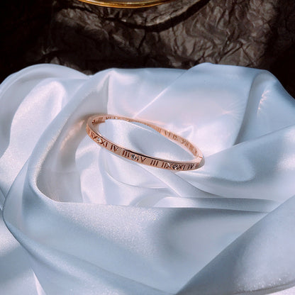 Armband i roséguld med titanstål, damhandsmycken, nät, rött