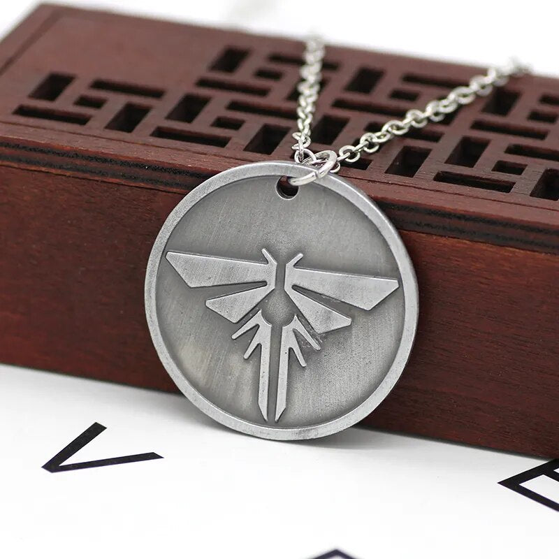 The Last Of Us 2 Necklace Firefly Logo Letters Dogtag Joel Ellie Tess Pendant Vintage Retro Hot Game Jewelry Men Women