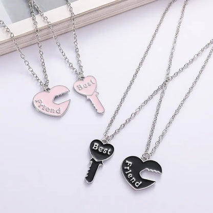 Fashion Best Friends Honey Love Couple Pendant Necklace 2 Pcs/ Set Chain Choke Broken Heart BFF Good Friendship Jewelry Gift