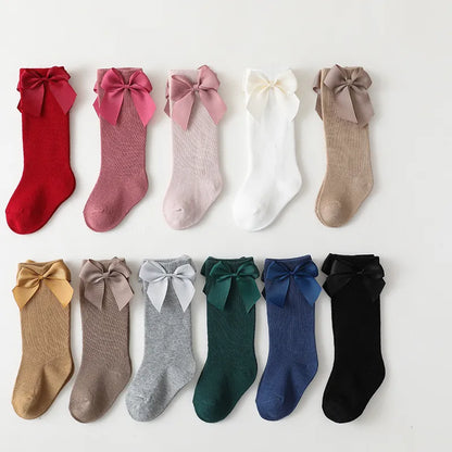 Chaussettes hautes et longues en coton pour bébés filles, nouvelle marque, automne hiver, avec gros nœud, Style espagnol, chaussettes de sol pour enfants