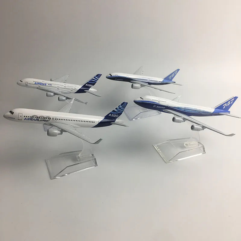 JASON TUTU Original model a380 airbus Boeing 747 airplane model aircraft Diecast Model Metal 1:400 airplane toy Gift collection