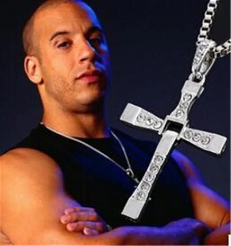 Dominic Toretto The Fast and The Furious Celebrity Vin Diesel Item Crystal Jesus Men Cross Pendant Necklace Gift Jewelry