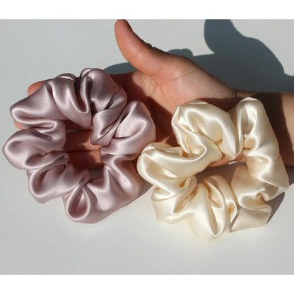 100 % rent Mulberry Silk Large Scrunchies Gummiband Hårband Gum Elastics Hästsvanshållare för kvinnor Flickor 16 Momme 3,5 cm