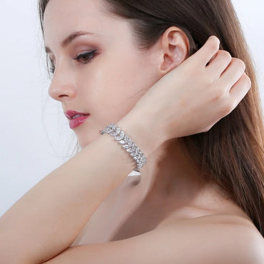 Cubic Zircon Leaf Shape  Bracelet for Women