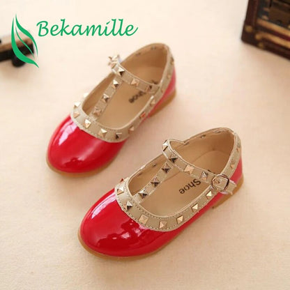 Bekamille  Girls Sandals Kids Leather Shoes Children Rivets Leisure Sneakers Hot Girls Princess Dance Shoes