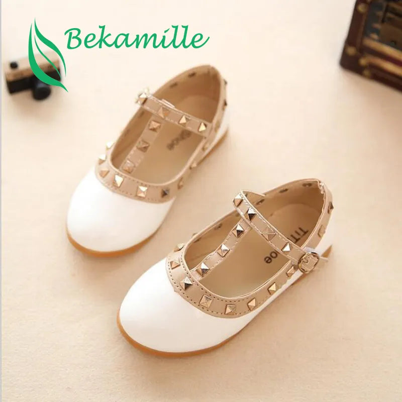 Bekamille  Girls Sandals Kids Leather Shoes Children Rivets Leisure Sneakers Hot Girls Princess Dance Shoes