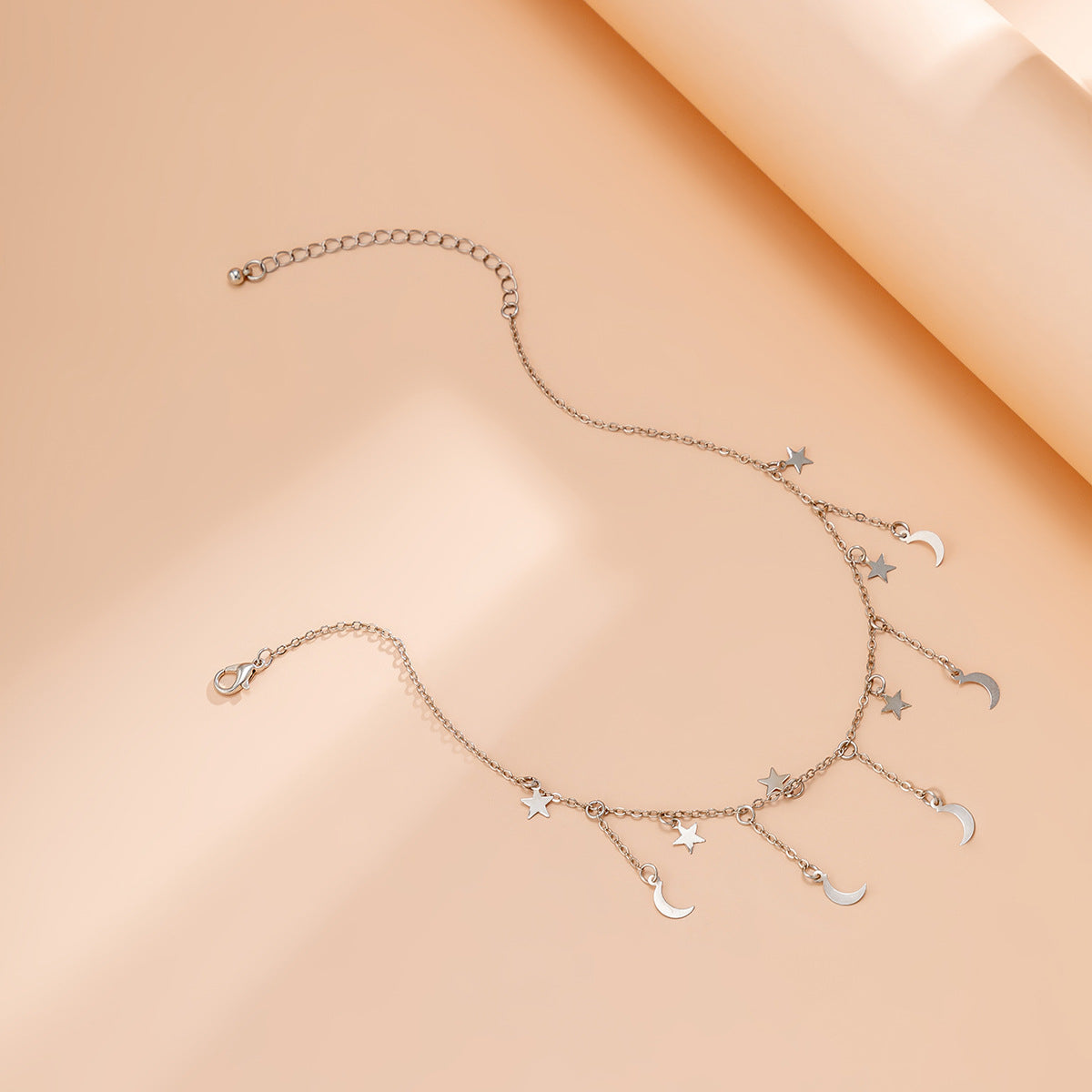 Collier chaîne en métal simple pour femme