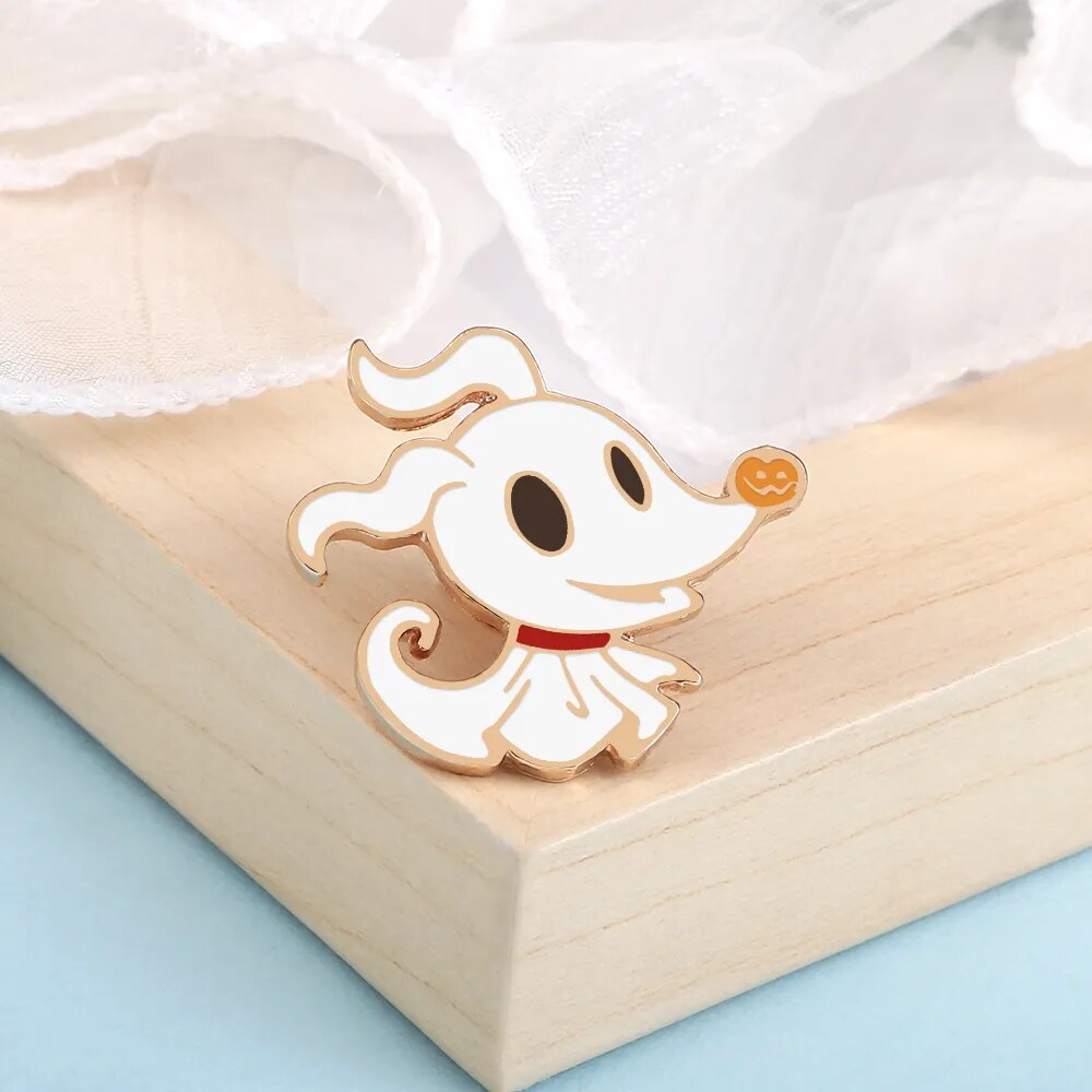 Halloween Party Enamel Brooches for Women Men Cute Ghost Pins Badges Cartoon Spooky Pet Clothes Pin Kids Backpacks Jewelry Gifts