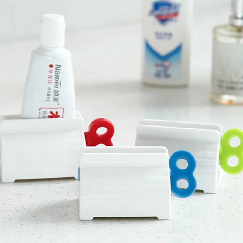 Cartoon Toothpaste Squeezer Dispenser Facial Cleanser Clips Kid Toothpaste Tube Saver Toothpaste Squeezer Bathroom Accessories