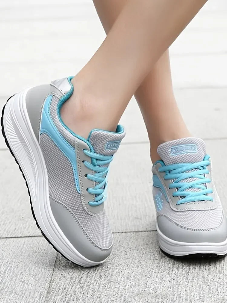 Women Sneakers Shoes Fashion WomenVulcanizedShoes HighQuality FlatsShoes WomenWalking Blatform Plus Size Zapatillas Mujer