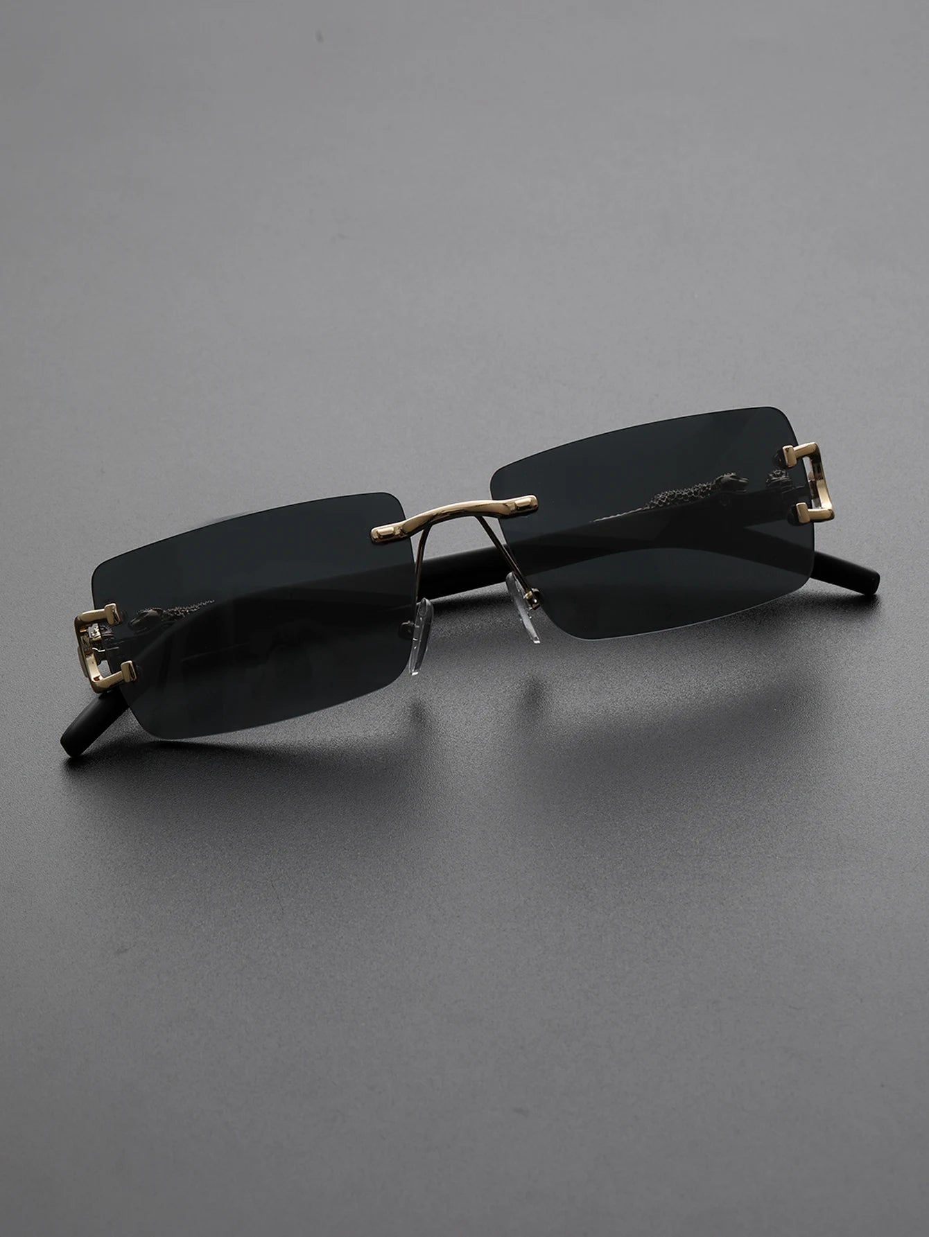 Trendy Rectangular Shades