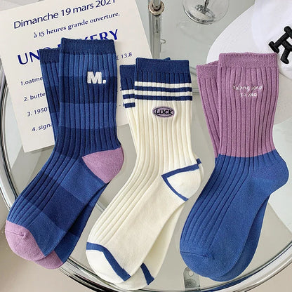 Chaussettes longues en coton pour femmes, Tube moyen, coréen, blanc, respirant, loisirs, filles, broderie, chaussettes masculines, rayures, printemps et été, mignonnes