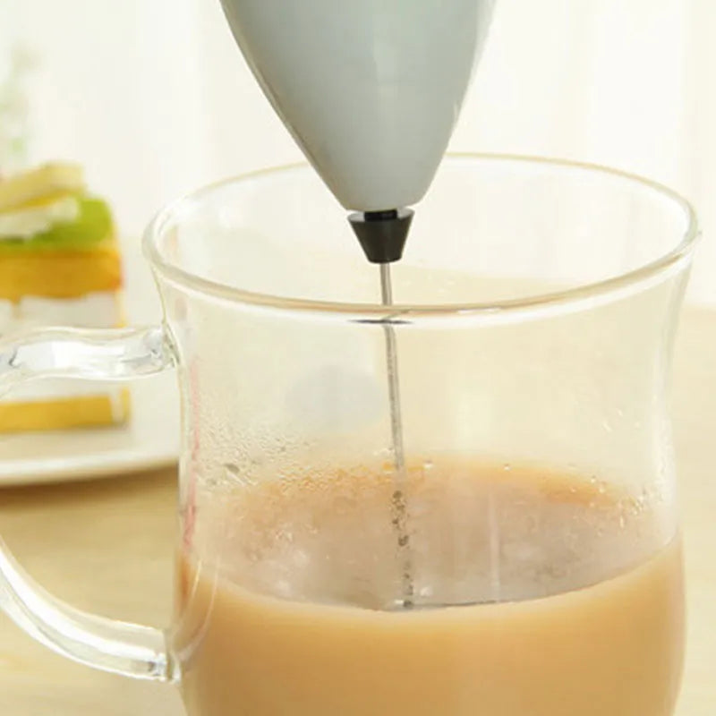 Mini mélangeur électrique de mousse de lait sans fil, fouet à café, écumoire, batteur d'œufs portatif, mélangeur de Cappuccino pour la cuisine