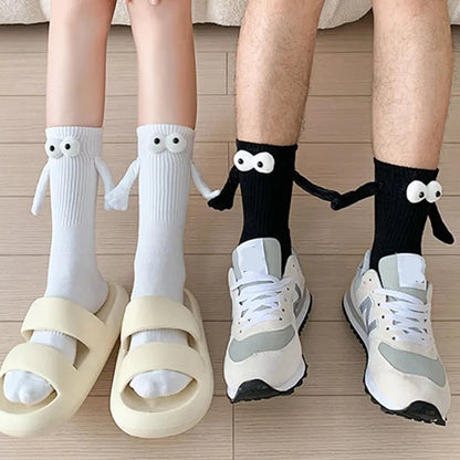 We.Fine Fashion Funny Creative Magnetic Attraction Hands Black White Cartoon Eyes Couples Socks 1 Pair Celebrity Couple Socks