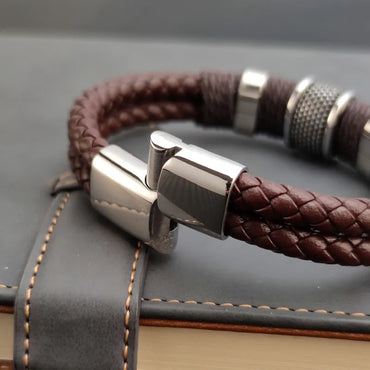 Bracelet de luxe Vintage multicouche marron en cuir véritable pour hommes, perle de pierre, bijoux en acier inoxydable, cadeau