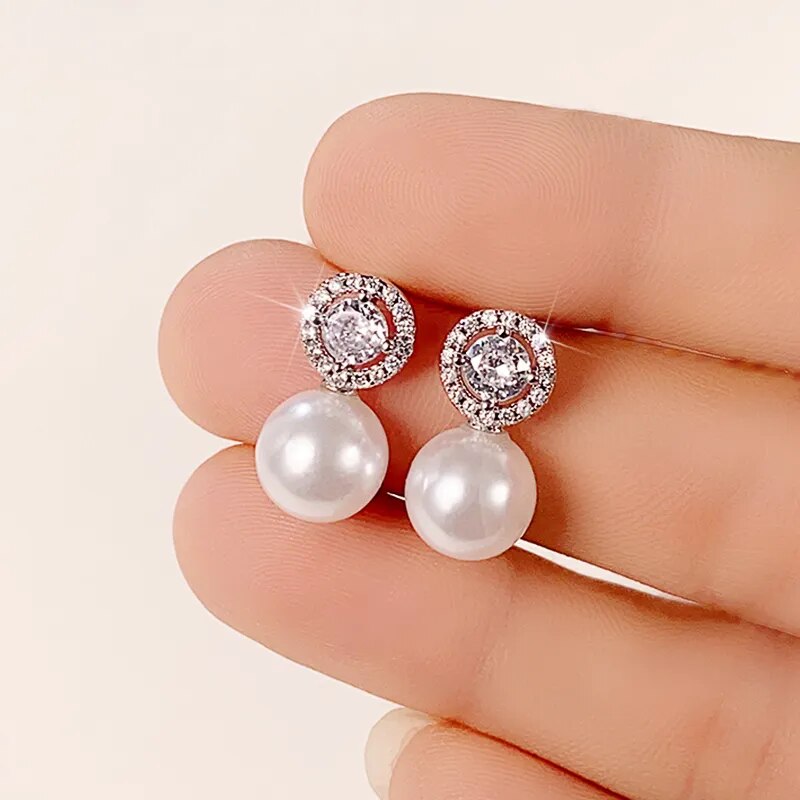 Huitan Delicate Imitation Pearl Earrings Bride Wedding Accessories Temperament Elegant Ear Earrings New Trendy Women Jewelry