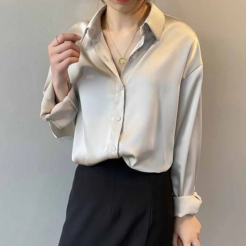 Silk Korean Office Dam Elegant Skjorta Blus Dam Mode Button Up Satin Skjorta Vintage Vita Långärmade Skjortor Toppar