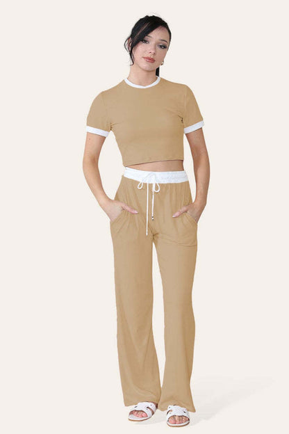 Ribbade kontrastfärgade vida benbyxor och topp i loungewear med TRS-beskuret set