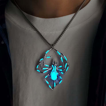 Halloween Creative Stereo Luminous Spider Necklace Jewerly Glowing Night Fluorescence Antique Vintage Glow In The Dark For Men Women Gift Party Halloween Day Club