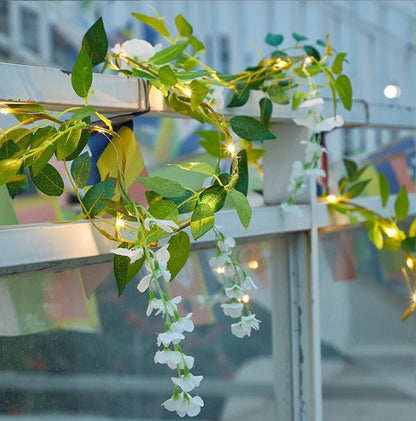 Décoration de fête à LED avec chaîne d'éclairage Ivy