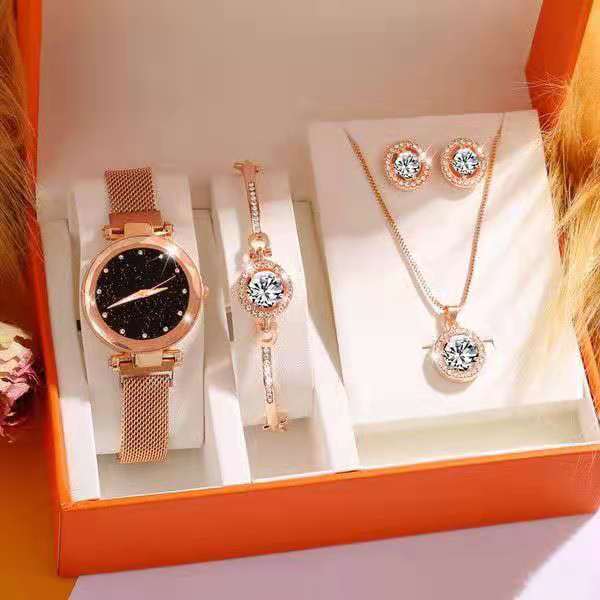 Boutique de luxe ensemble coffret cadeau montre Bracelet collier femmes