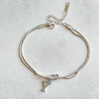 Nya bokstaven AZ kärleksknut armband för kvinnor par guldfärg läcker ormkedja berlockarmband rostfritt stål smycken present alla hjärtans dag presenter