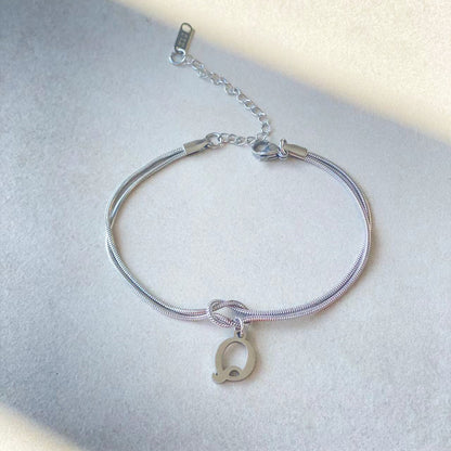 Nya bokstaven AZ kärleksknut armband för kvinnor par guldfärg läcker ormkedja berlockarmband rostfritt stål smycken present alla hjärtans dag presenter