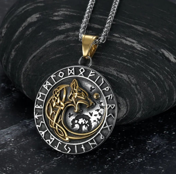 Chaîne à pendentif rune en corne circulaire fabriquée par Asgard