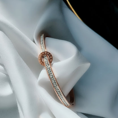 Armband i roséguld med titanstål, damhandsmycken, nät, rött