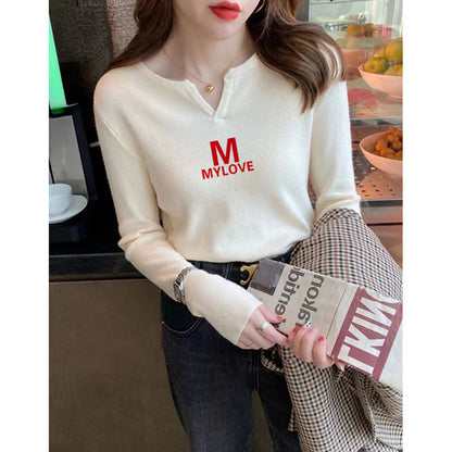 Fashion White V-neck Bottom Shirt For Women