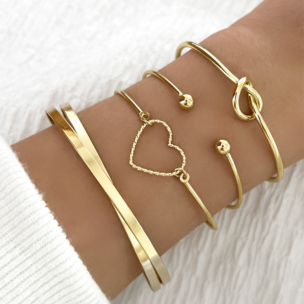 Vintage Guld Kristall Hjärta Bokstav Kärlek Armband För Kvinnor Mode Flerskiktade Geometriska Charm Armband Smycken Presenter