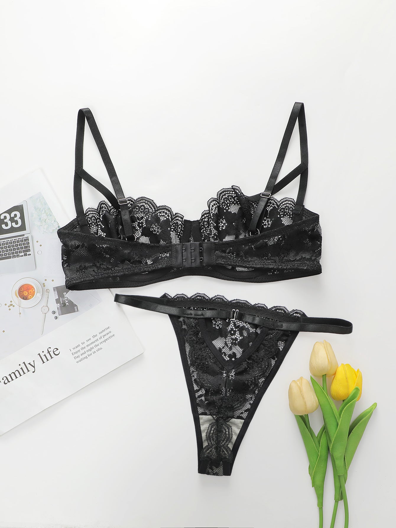 Sexy Lace, Breathable, Ultra-thin Women's Lingerie Lingerie Set