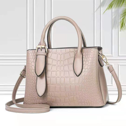 New Large Capacity Portable And Fashion Generous One-shoulder Crossbody Commuter Women's Bag