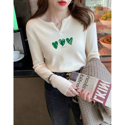 Fashion White V-neck Bottom Shirt For Women