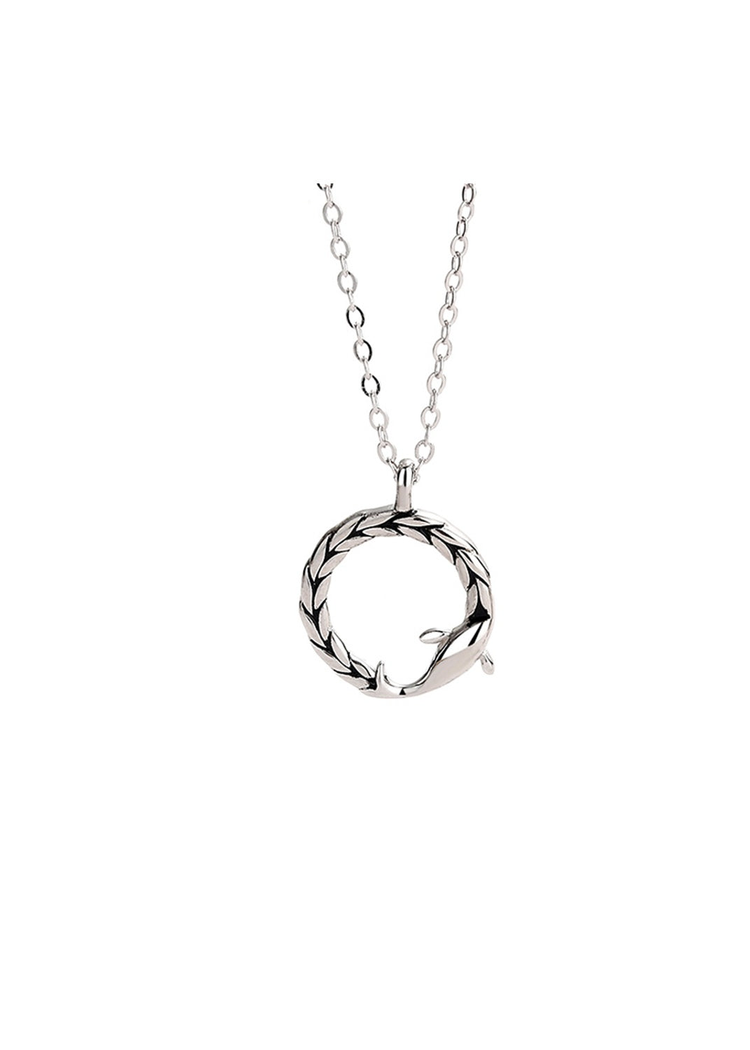 Fisk med dig en argent sterling par halsband.