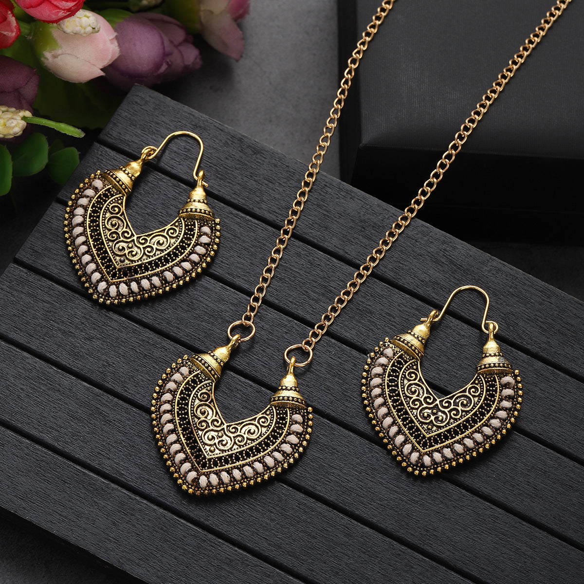 Colored Rope Winding Earrings Necklace Two-piece Set - Stylish & Elegant