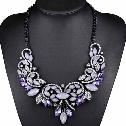 Collier de fleurs en alliage de diamants pour femmes