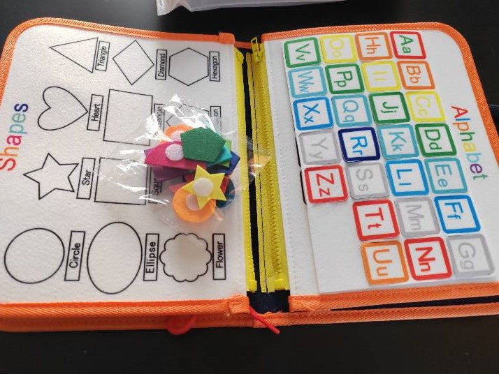 Tableau d'apprentissage en feutre pour l'éducation précoce