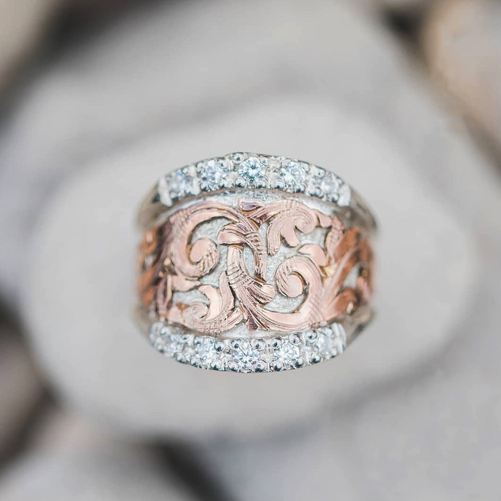 C it all Two-Tone Flower Petal Alloy Ring – US 6-10